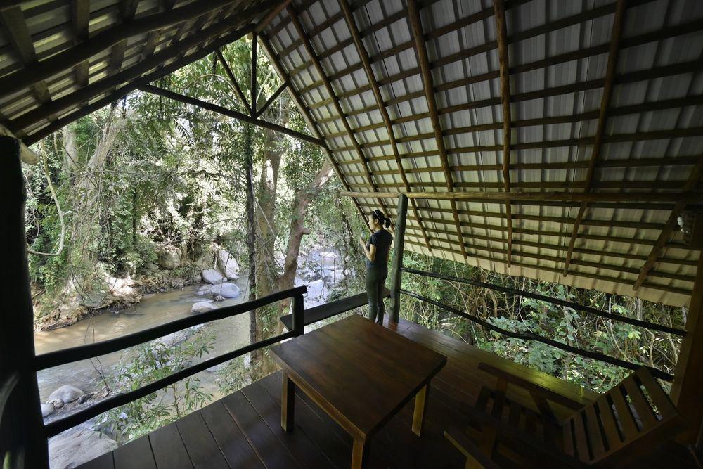 Ella Jungle Inn Kahatamaditta Exteriör bild
