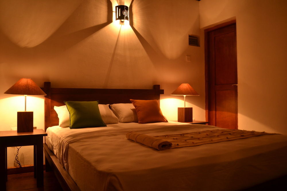 Ella Jungle Inn Kahatamaditta Exteriör bild