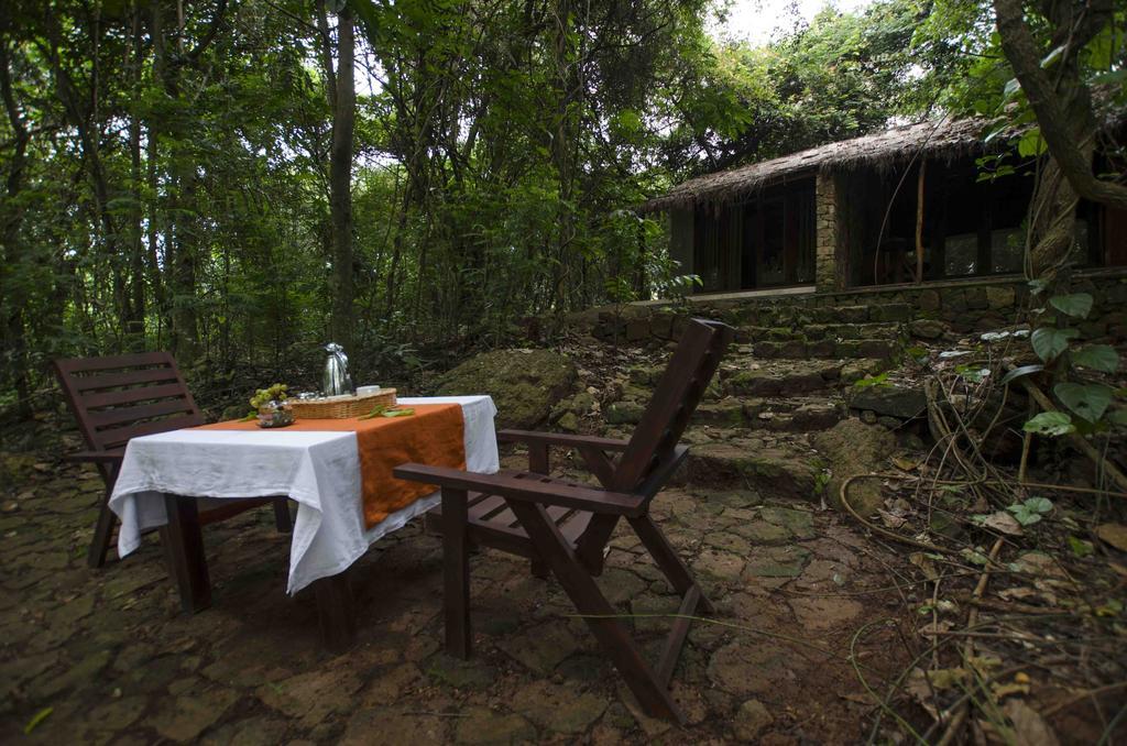 Ella Jungle Inn Kahatamaditta Exteriör bild